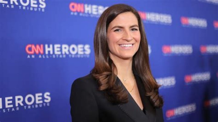 10 Facts On CNN Reporter