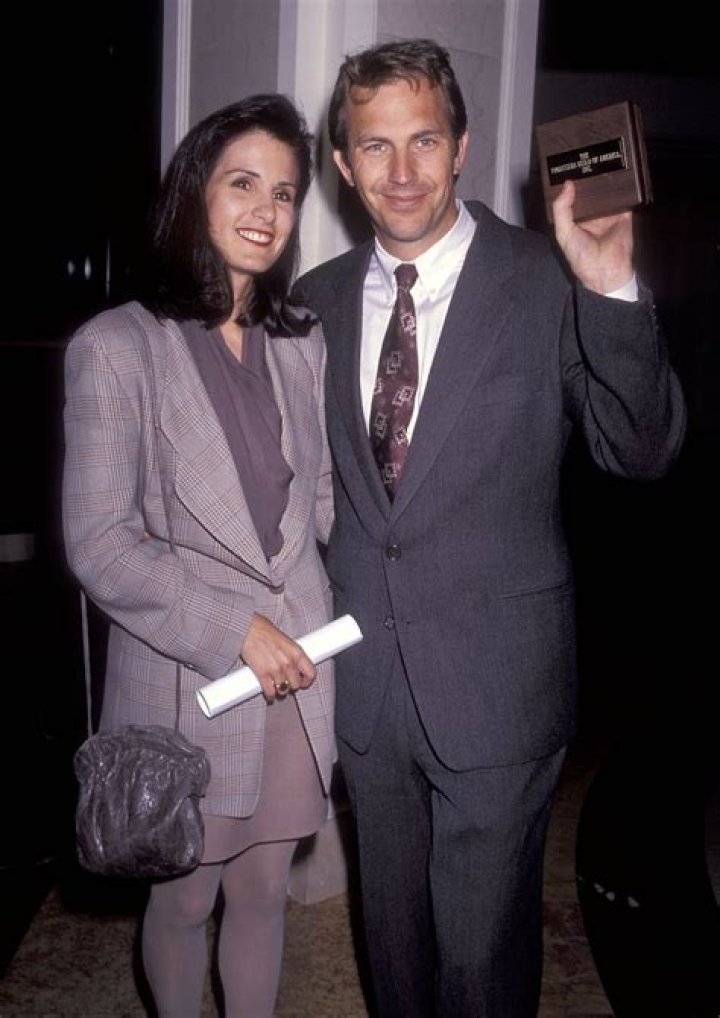 Cindy Costner Split with Kevin Costner. Find Out The Reason Behind It