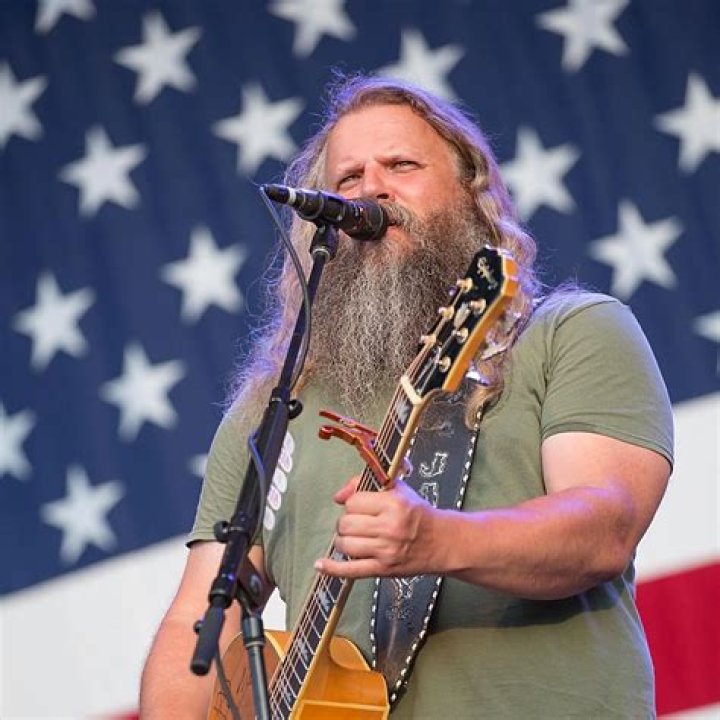 Does Jamey Johnson have cancer?