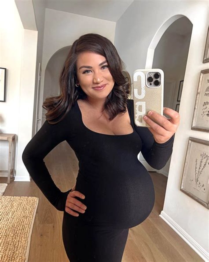 Is Deena Nicole Cortese Pregnant 2023? Baby Bump And Husband