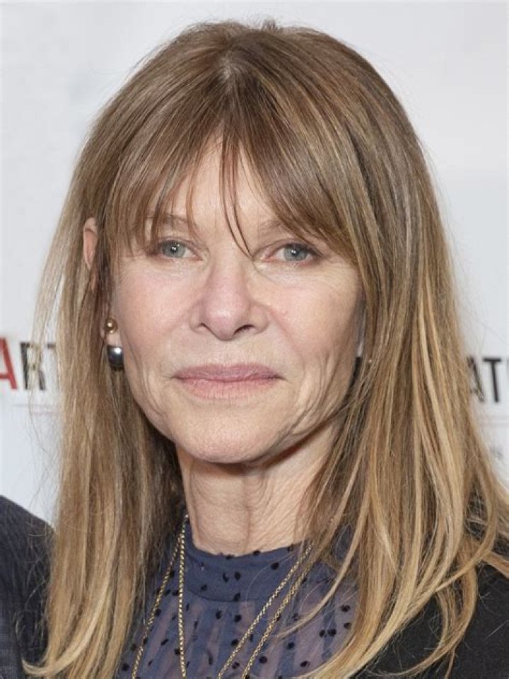 Kate Capshaw ·