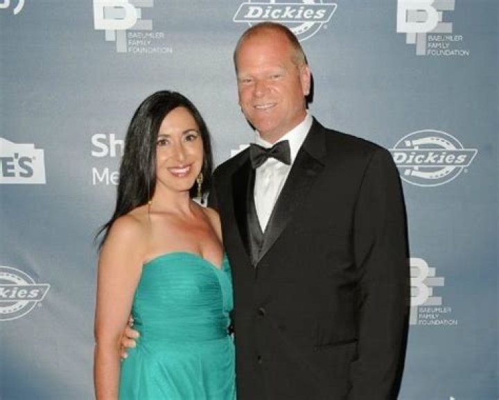 Mike Holmes Wife Still Married To Alexandra