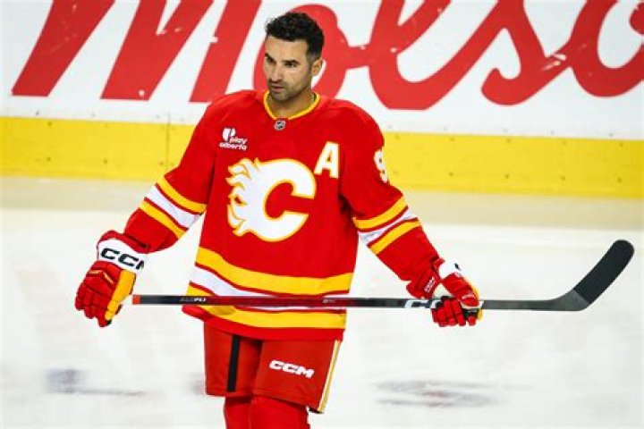 Nazem Kadri Nationality, Contract, Salary, Family, Wiki, Heritage