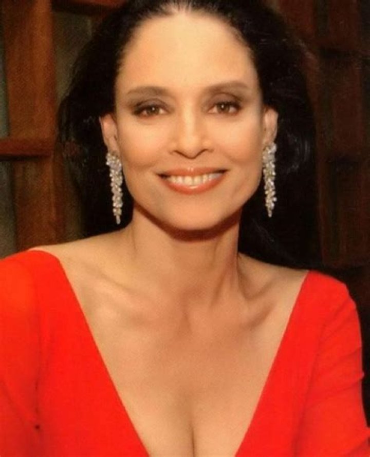 Sonia Braga Age